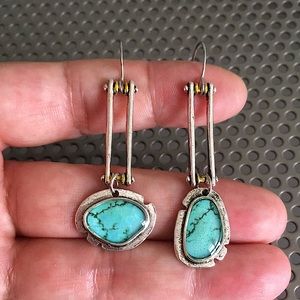 🖤NEW Fun earrings